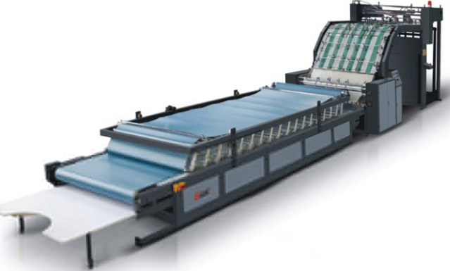 如何進行覆面機的清潔和維護工作？